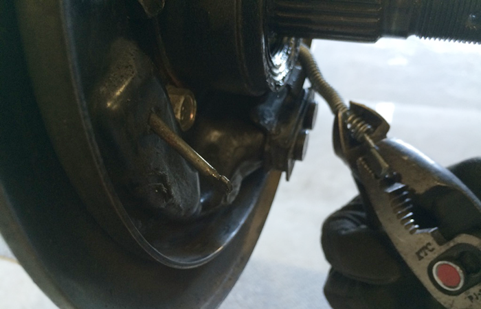 side-brake-repair14